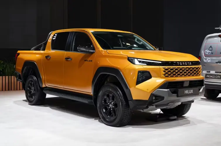 Nova Toyota Hilux elétrica tem menor alcance e leva menos carga que a versão diesel