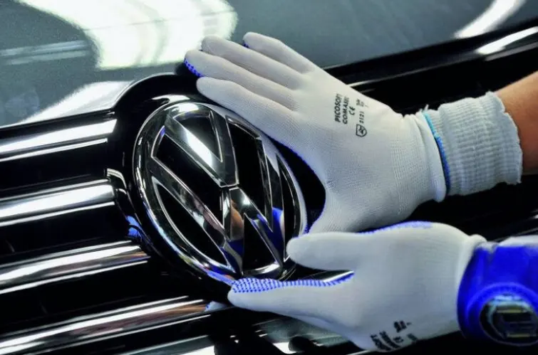 Justiça mantém condenação milionária à Volkswagen por trabalho análogo à escravidão