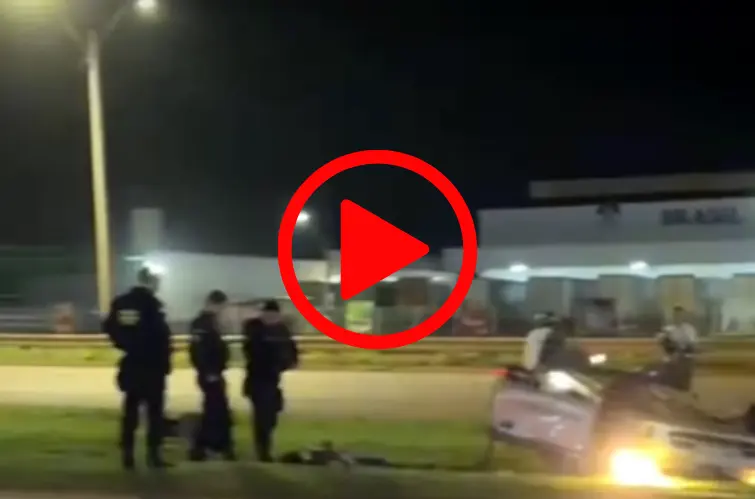 Motorista fica ferido após capotamento na zona sul de Porto Velho