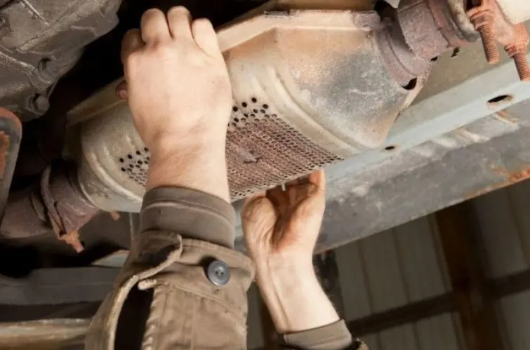 Catalisador é essencial para o motor e pode render multa se retirado