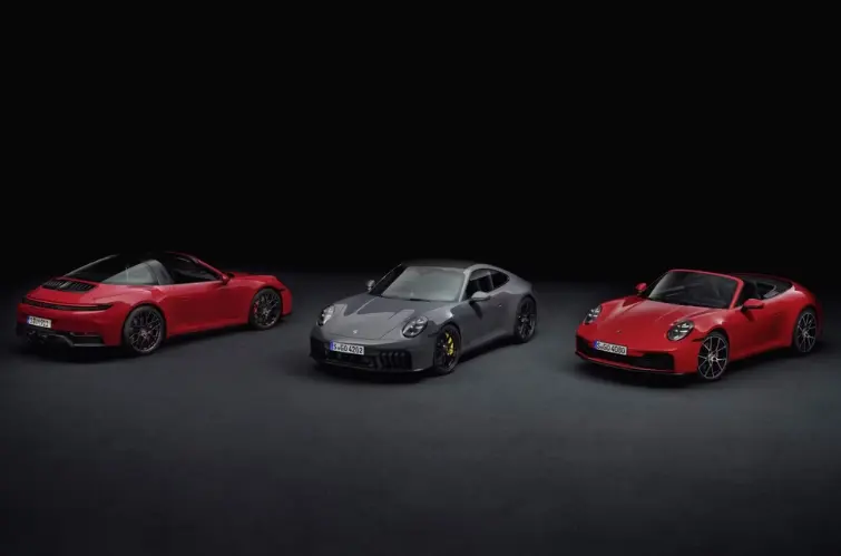 Novo Porsche 911 Carrera 4S estreia com motor híbrido leve e abandona câmbio manual
