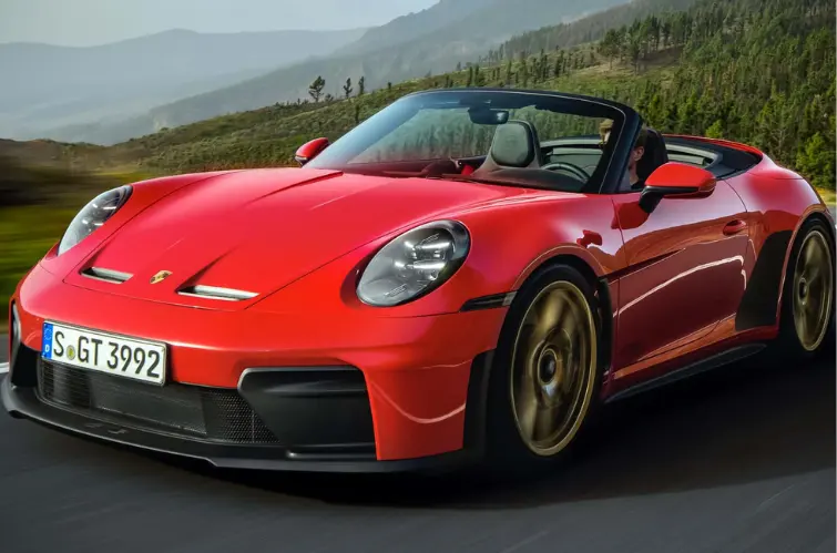 Porsche lança 911 GT3 S/C conversível com câmbio manual e foco na condução pura