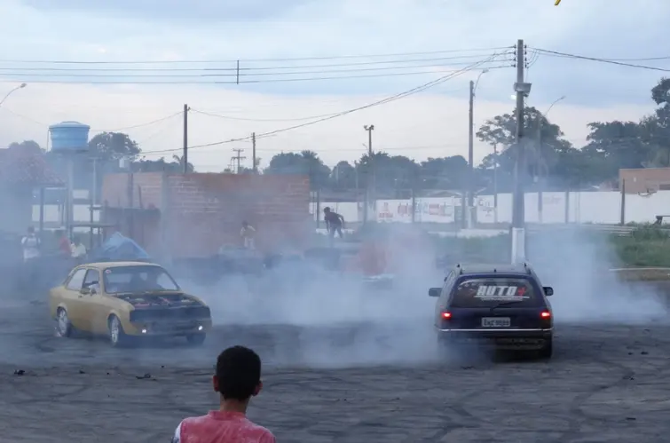 Fúria Sobre Rodas anuncia edição em Pará de Minas (MG) com manobras radicais e atrações automotivas