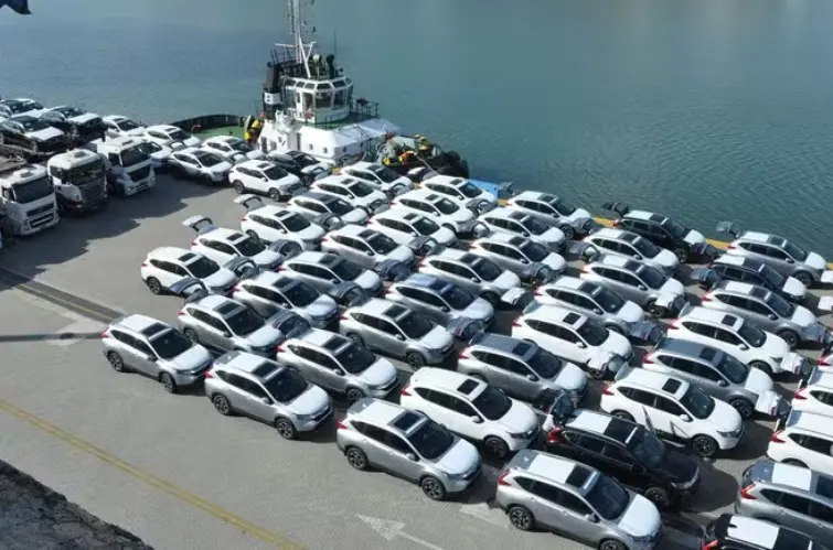 Não parece, mas Brasil já teve muito mais carros importados do que hoje