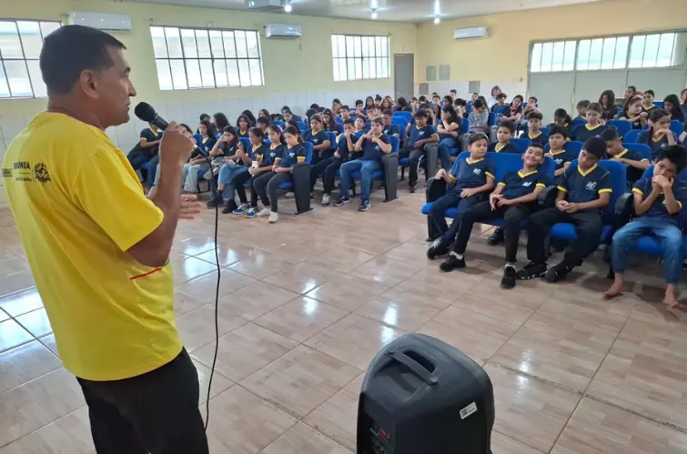 Palestra do Detran-RO reúne mais de 280 alunos e reforça segurança em Porto Velho