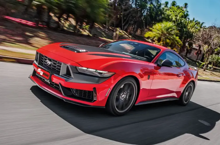 Ford Mustang Dark Horse traz V8 5.0 mais potente e eleva nível do muscle car