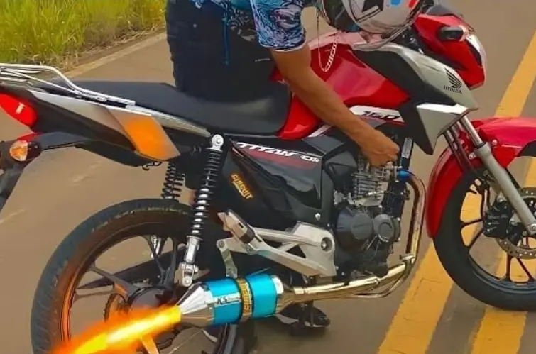 Hábito de “cortar giro” pode contaminar o óleo e causar danos graves ao motor