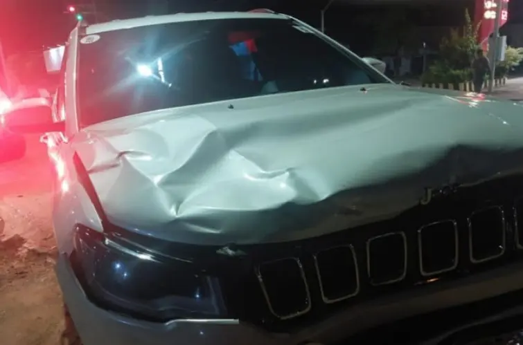 Enfermeira e condutora de moto ficam gravemente feridas após colisão com Jeep Compass em Porto Velho