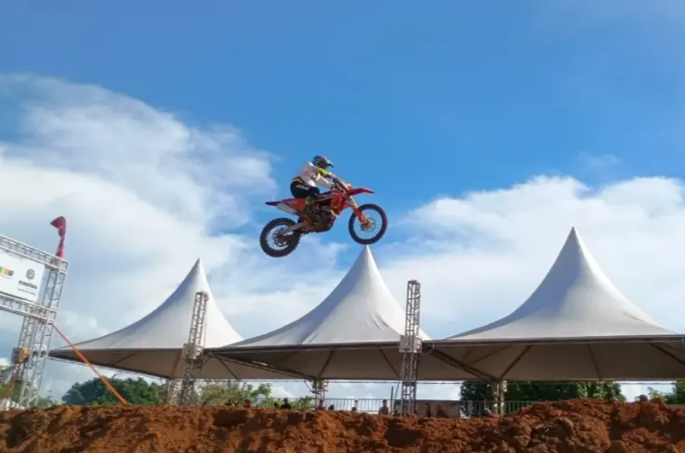 Regional Norte 2026 começa com arquibancada lotada em Guajará-Mirim